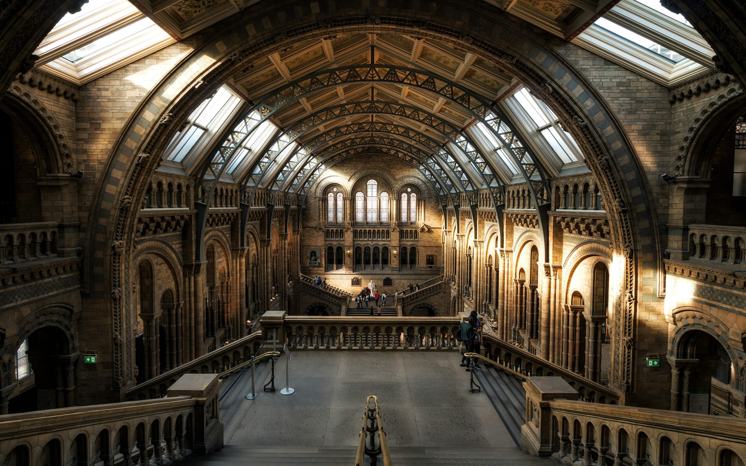 UK city summer family trip image showing a family exploring museums, landmarks and attract