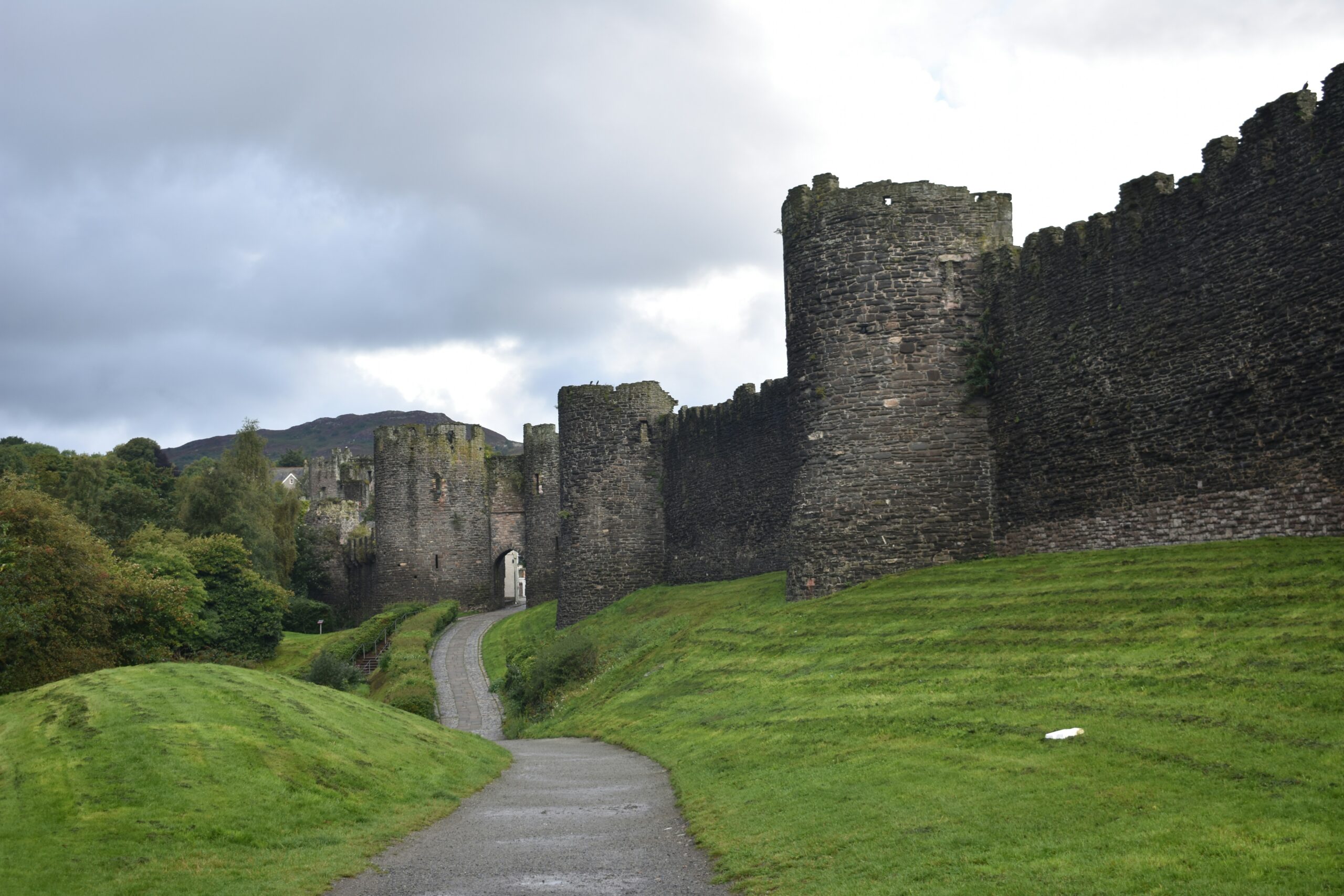 North Wales family summer holiday with castle views, beach and mountain landscape for UK f